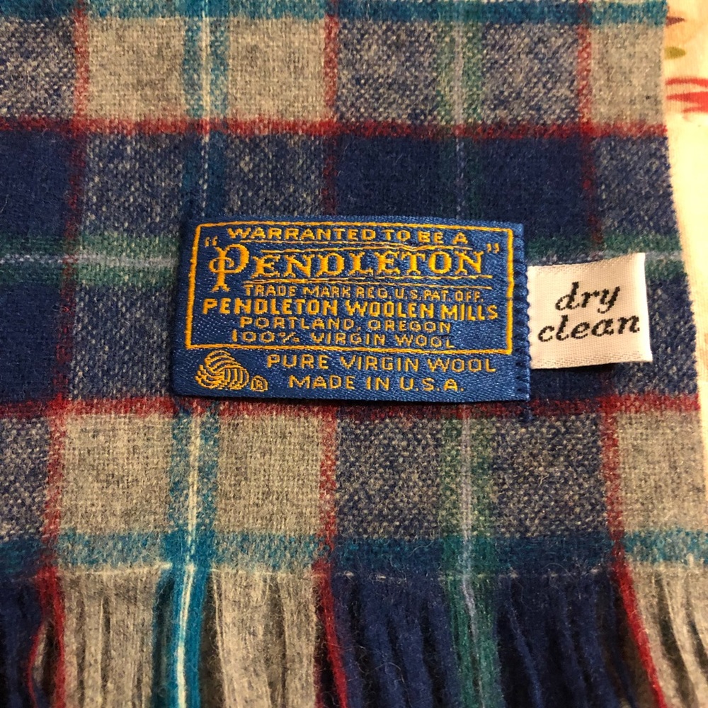 Pendleton 100% Virgin Wool Scarf NWOT